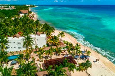 Mvngata Beach Club by Selvamar