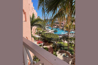 Pueblo Bonito Rose