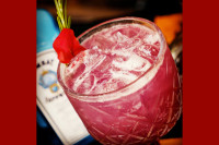 Dice Cocktail Bar