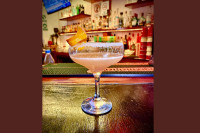 Dice Cocktail Bar