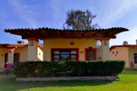 Cabañas Hotel Rancho la Esmeralda.
