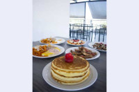 Hotel Manadia