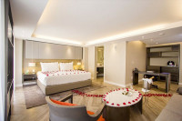 ISAAYA Hotel Boutique