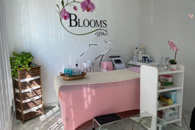 Blooms Spa