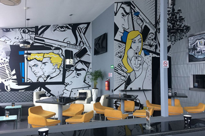 Blondies Loft  Slushbar