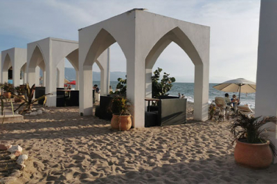 Flamingos Beach Club