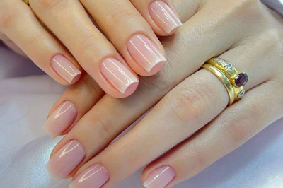 Ambar Nails