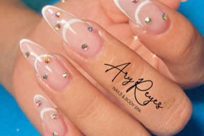 Nails by Ary Reyes